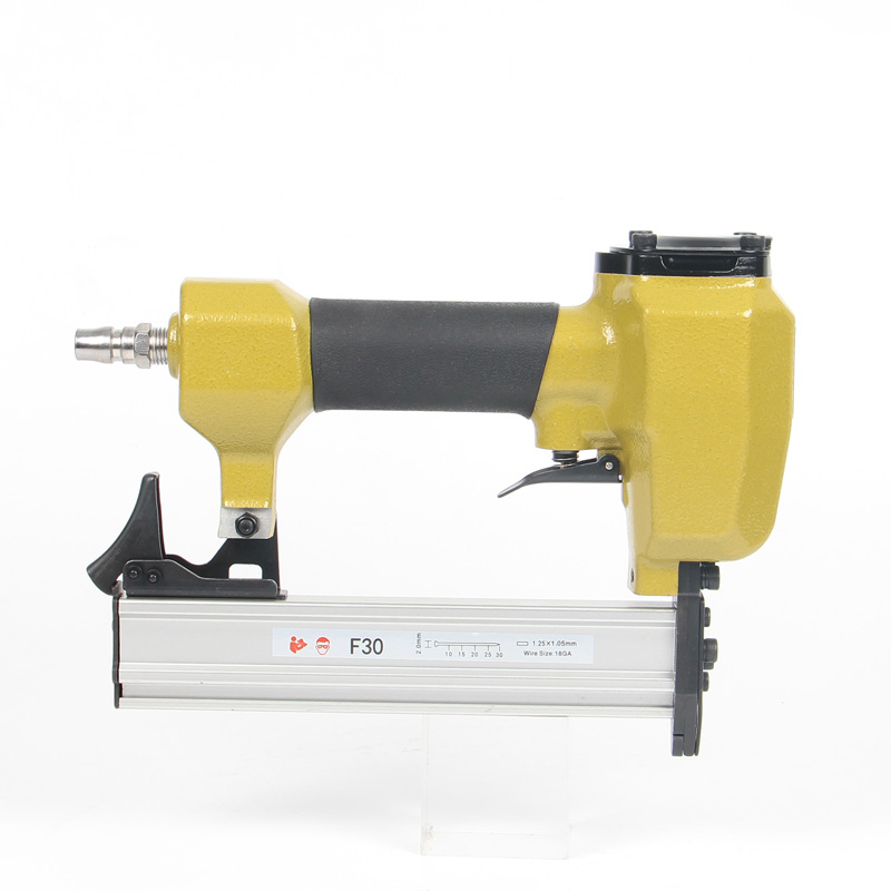 Staple Gun Electric - F30 nicht klemmen der Nagel gerade